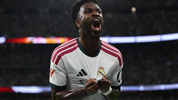 images (12) : A Real Madrid player shouting passionately in celebration before the match descended into Vinícius Jr. red card chaos.